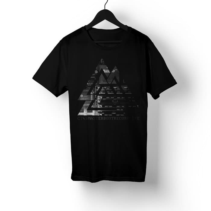C:\>CHKDSK /F - T-SHIRT (DATAT04)