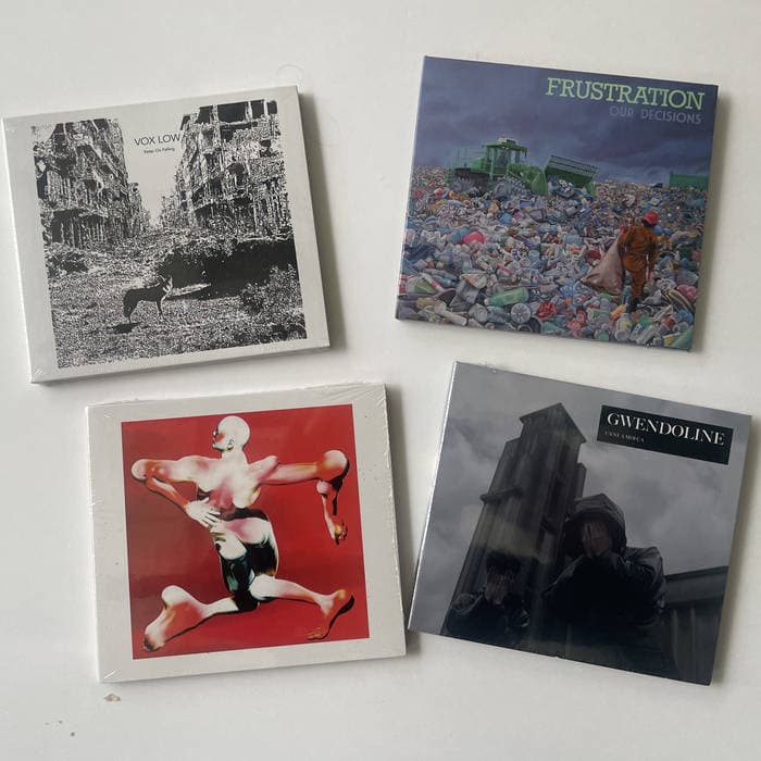 OUR DECISIONS – PACK "PASSION COLD WAVE - POST PUNK" CD ( FRUSTRATION "Our Decisions"+ GWENDOLINE "C'est à moi ça" + BRACCO "Dromonia" + VOX LOW "Keep on falling"