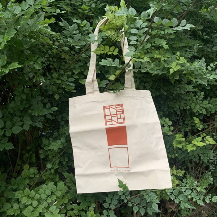 Tote Bag "Vou Ficar Neste Quadrado" with illustration