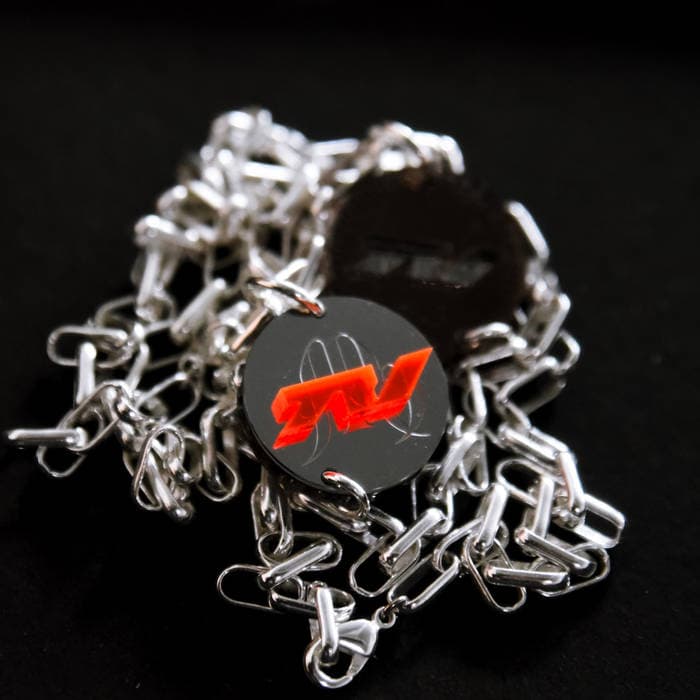 DOUBLE AV LOGO NECKLACE