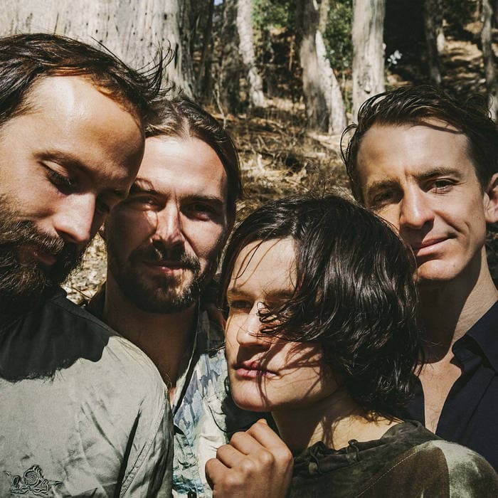 Two Hands – Black LP